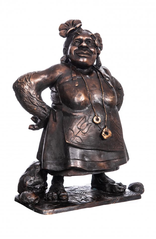 Zdjęcie przedstawia rzeźbę stolema